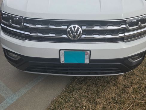 Used 2019 Volkswagen Atlas SEL Premium image 9