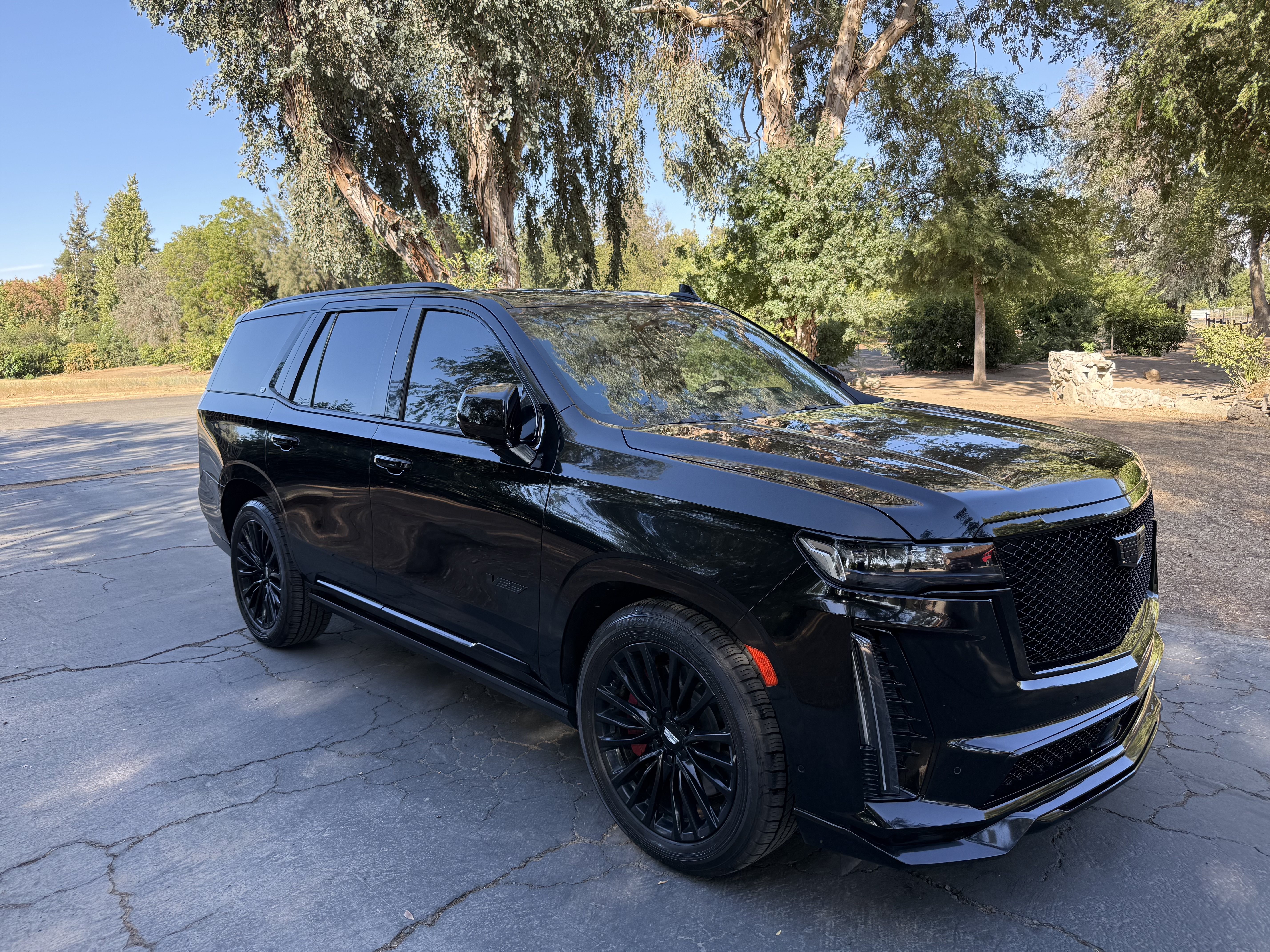 Used 2023 Cadillac Escalade V AWD/4WD image 1