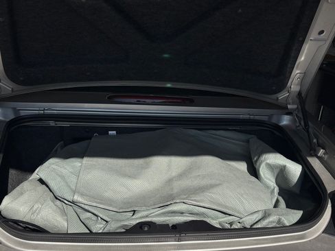 Used 2005 Ford Thunderbird Deluxe image 10