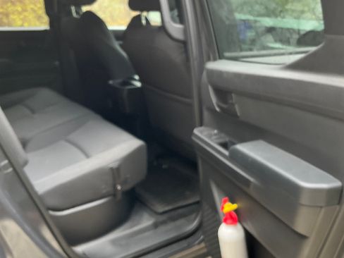 Used 2024 Toyota Tacoma SR5 image 10