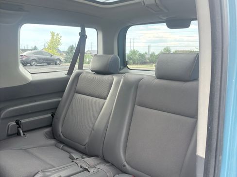Used 2004 Honda Element EX image 8