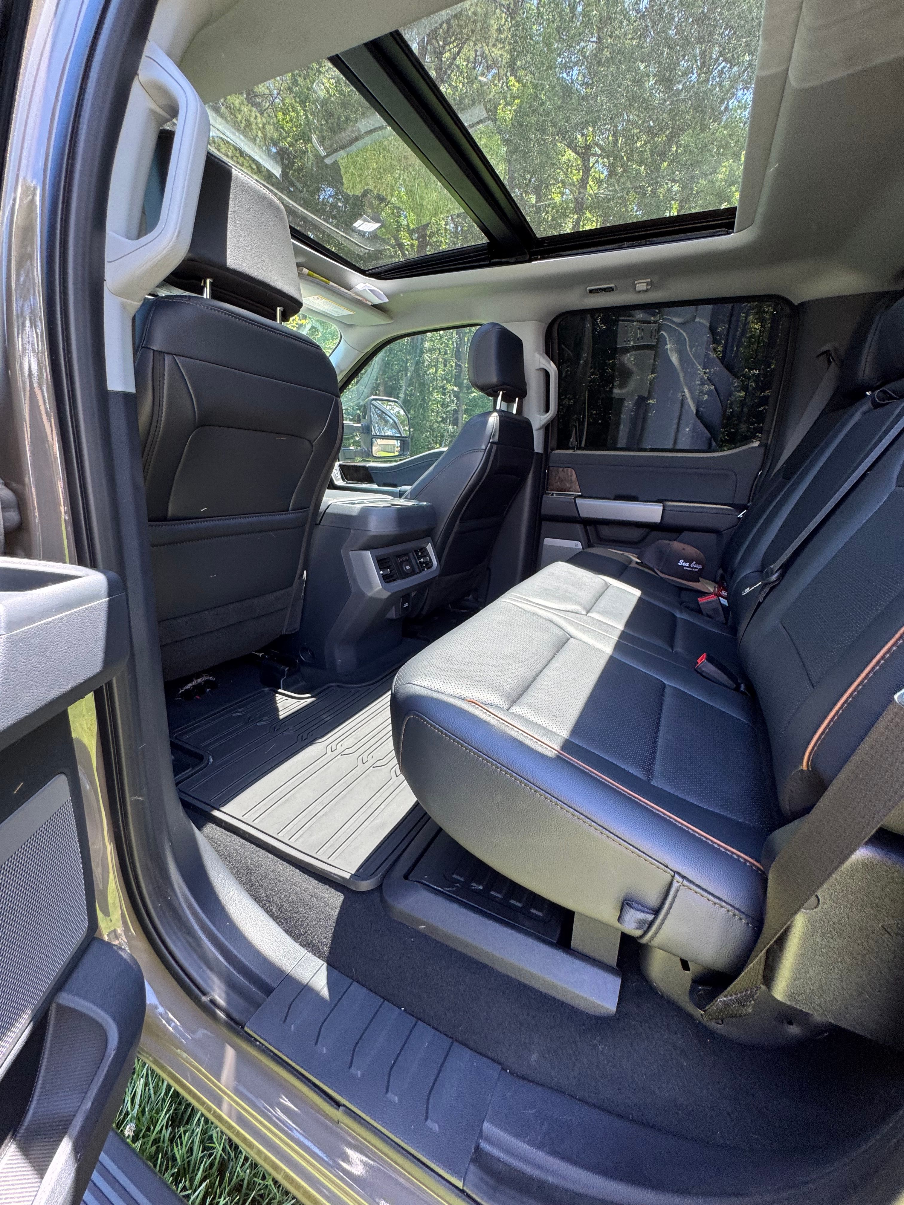 Used 2026 Ford F250 Lariat w/ FX4 Off-Road Package AWD/4WD image 6