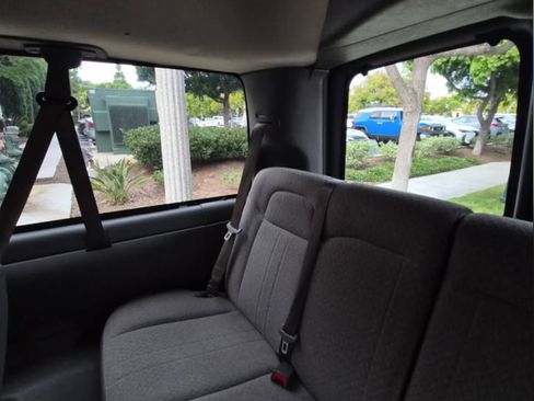 Used 2013 Chevrolet Express 3500 LT w/ LT Preferred Equipment Group image 15