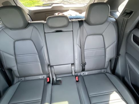 Used 2019 Porsche Cayenne S AWD/4WD image 11