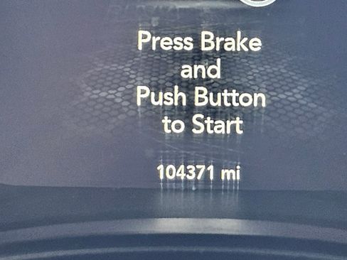 Used 2015 Dodge Charger SE image 16