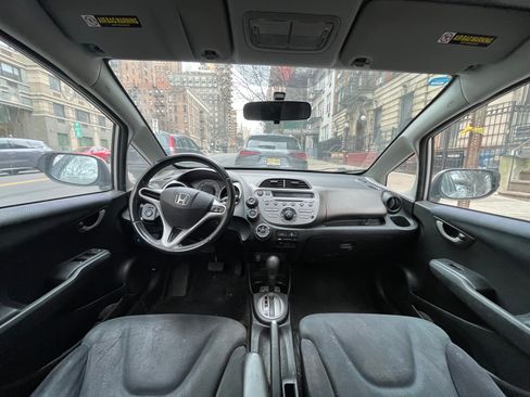 Used 2011 Honda Fit Sport image 13