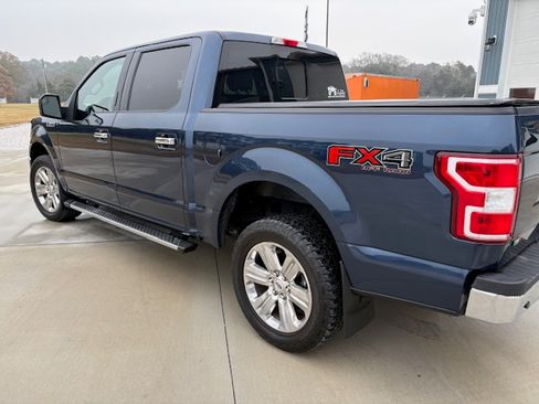 Used 2018 Ford F150 XLT w/ Equipment Group 302A Luxury image 10
