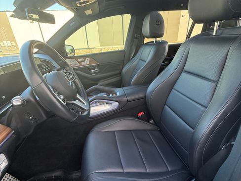 Used 2022 Mercedes-Benz GLS 450 4MATIC image 15