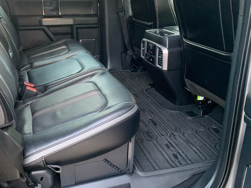 Used 2021 Ford F250 Platinum w/ Tremor Off-Road Package image 5