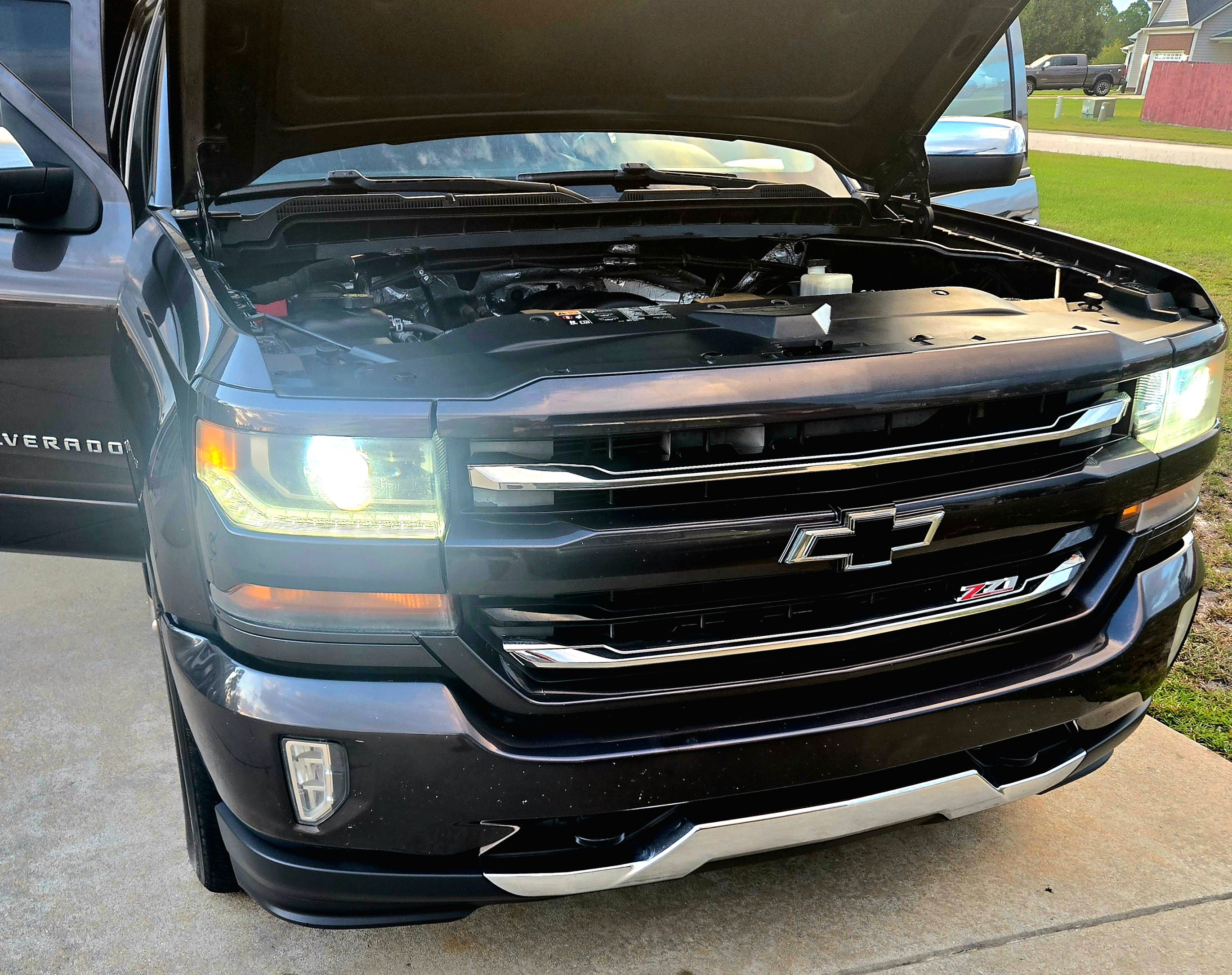 Used 2016 Chevrolet Silverado 1500 LT w/ All Star Edition AWD/4WD image 1