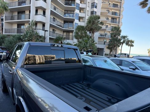 Used 2023 RAM 3500 Limited image 9