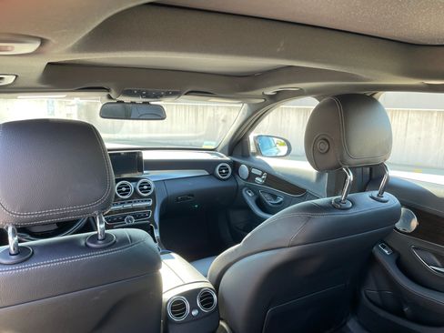 Used 2017 Mercedes-Benz C 300 4MATIC Sedan image 14