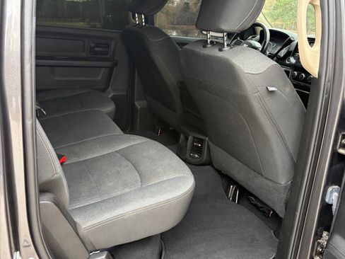 Used 2020 RAM 3500 Tradesman image 9