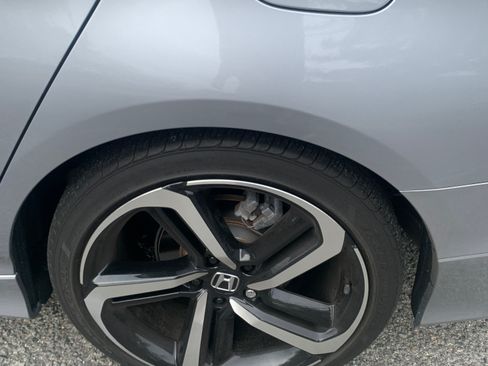 Used 2020 Honda Accord Sport image 12