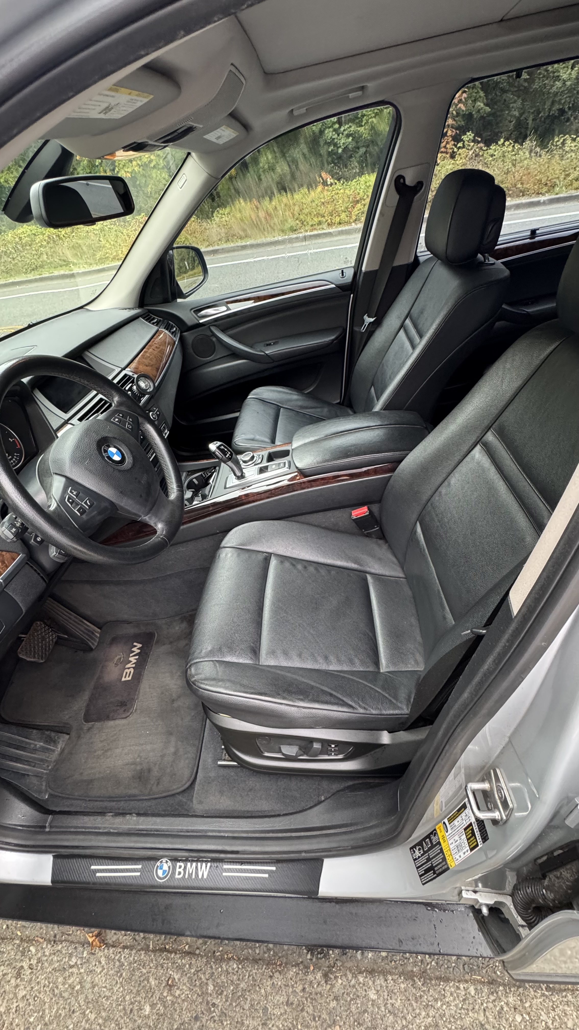 Used 2011 BMW X5 xDrive35d AWD/4WD image 9