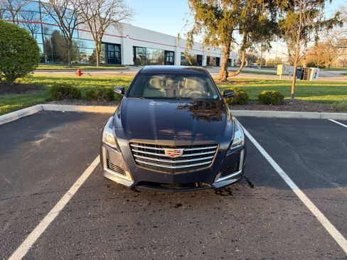 Used 2018 Cadillac CTS Luxury image 5