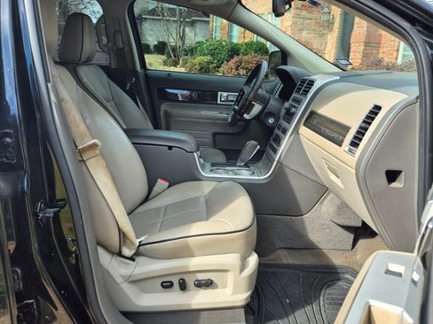 Used 2009 Lincoln MKX 2WD image 13