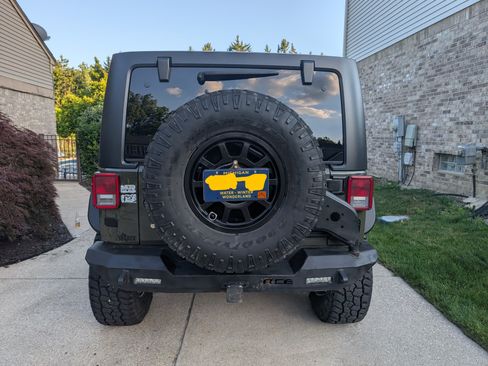 Used 2015 Jeep Wrangler Unlimited Sport w/ Quick Order Package 24S AWD/4WD image 22