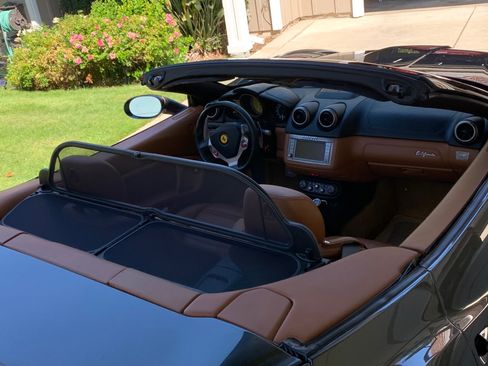 Used 2011 Ferrari California Convertible 2D image 12