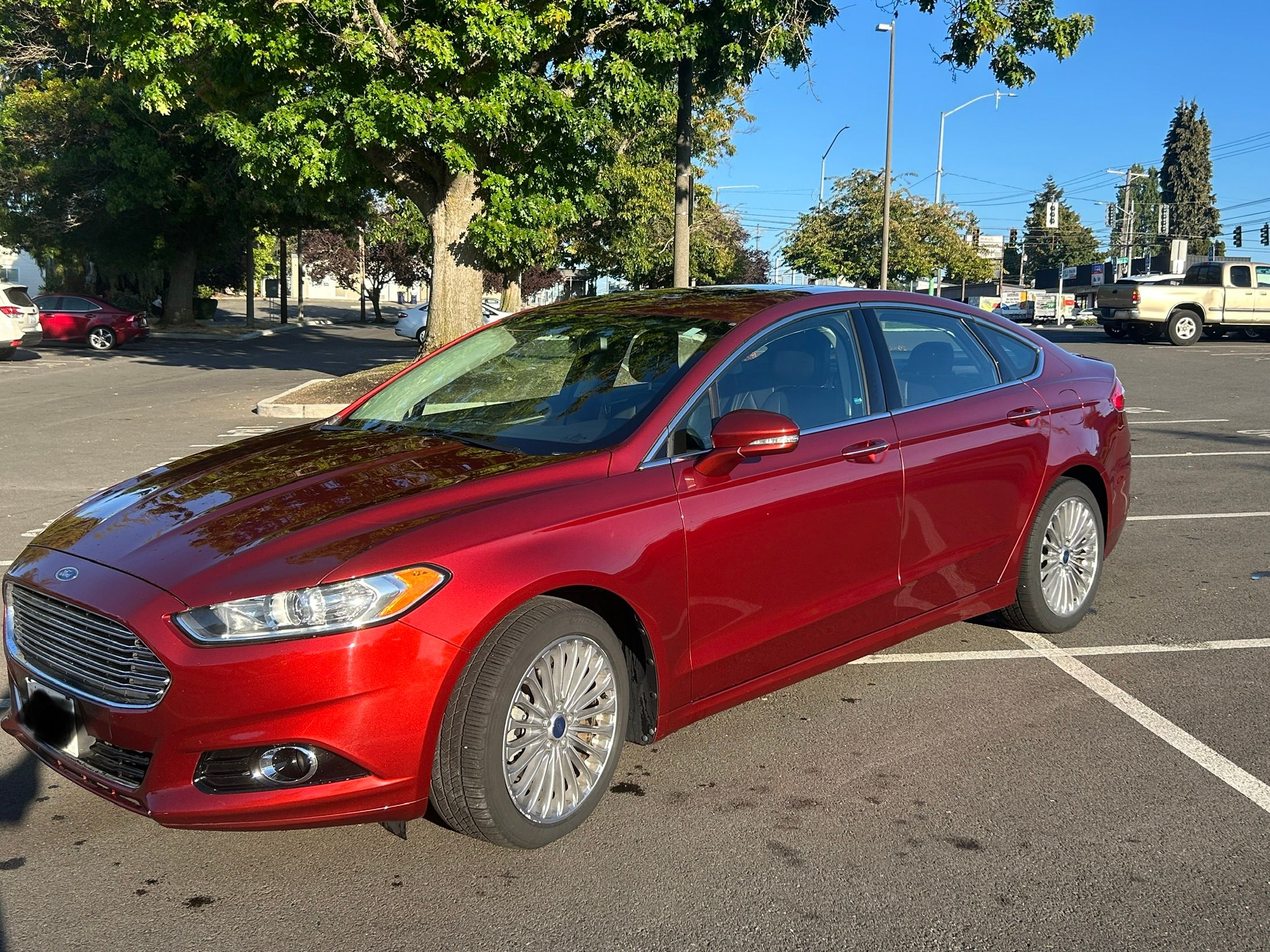 Used 2014 Ford Fusion Titanium FWD image 1