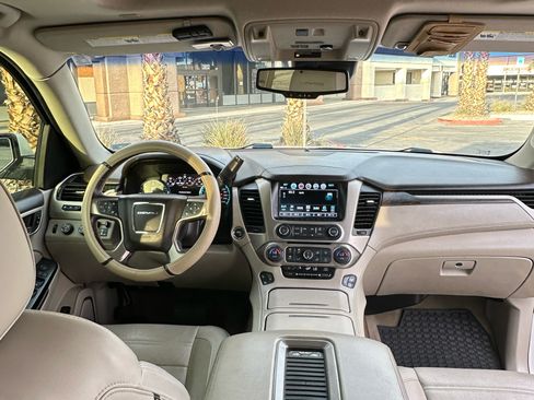 Used 2018 GMC Yukon Denali w/ Denali Ultimate Package image 6