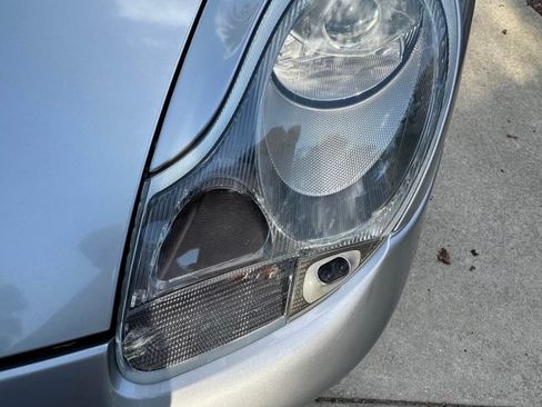 Used 2004 Porsche Boxster S image 8