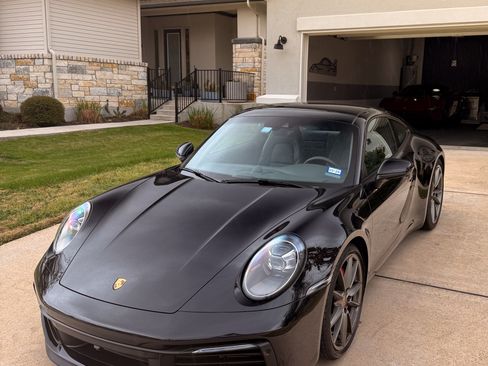 Used 2024 Porsche 911 Carrera S image 4