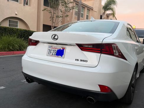 Used 2014 Lexus IS 350 w/ F Sport Package RWD image 2