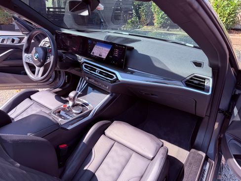 Used 2024 BMW M4 xDrive Competition w/ M Driver's Package image 17