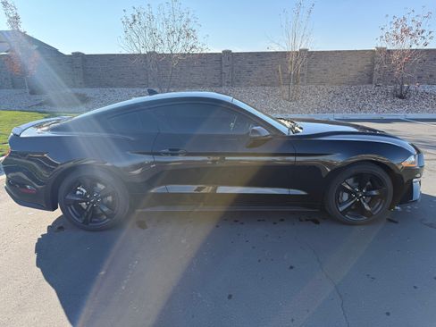 Used 2022 Ford Mustang GT Premium w/ Equipment Group 401A image 12