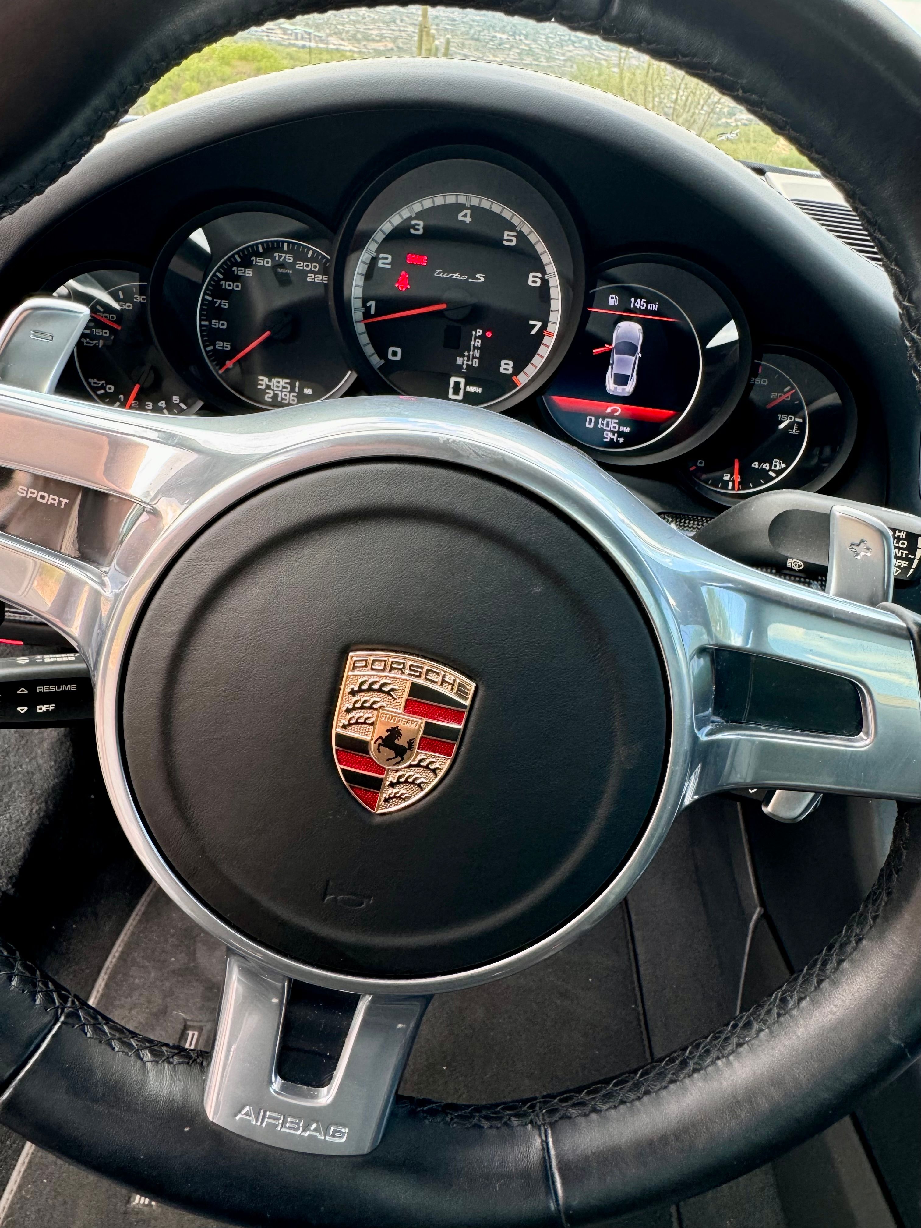 Used 2014 Porsche 911 Turbo S AWD/4WD image 9