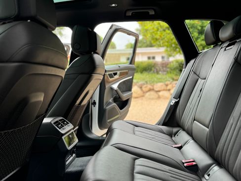 Used 2021 Audi A6 3.0T allroad Prestige w/ Prestige Package image 19