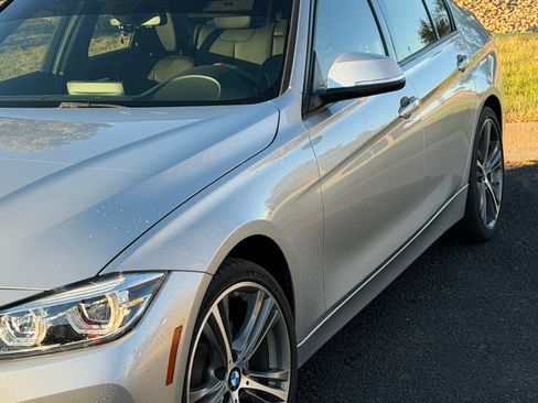 Used 2016 BMW 328i xDrive Sedan AWD/4WD image 4