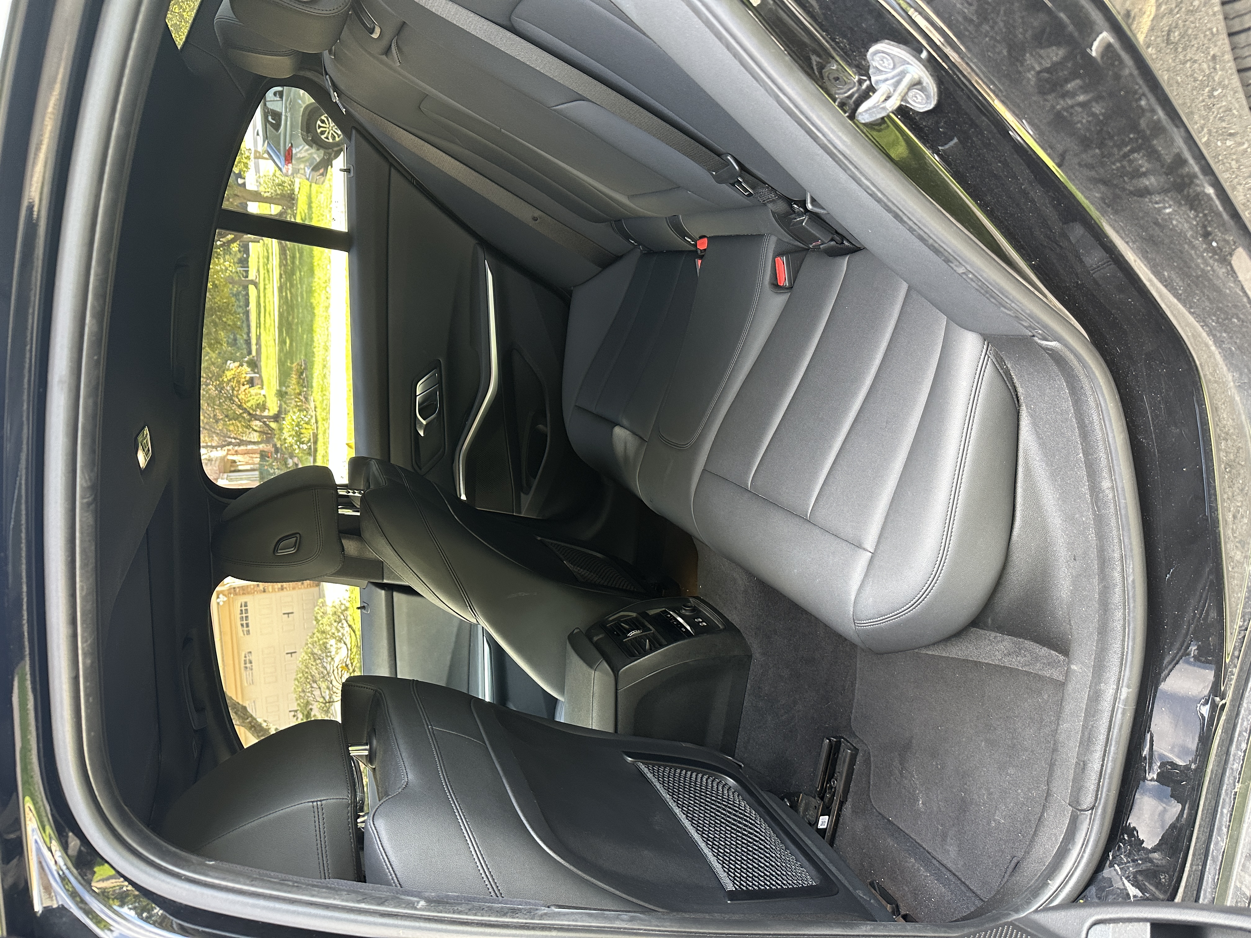 Used 2019 BMW 330i xDrive Sedan w/ Driving Assistance Package AWD/4WD image 14