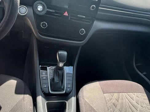 Used 2022 Hyundai Ioniq SEL image 10