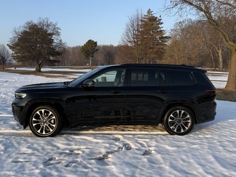 Used 2021 Jeep Grand Cherokee L Overland image 4