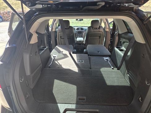 Used 2015 Buick Enclave Leather w/ Trailering Package image 12