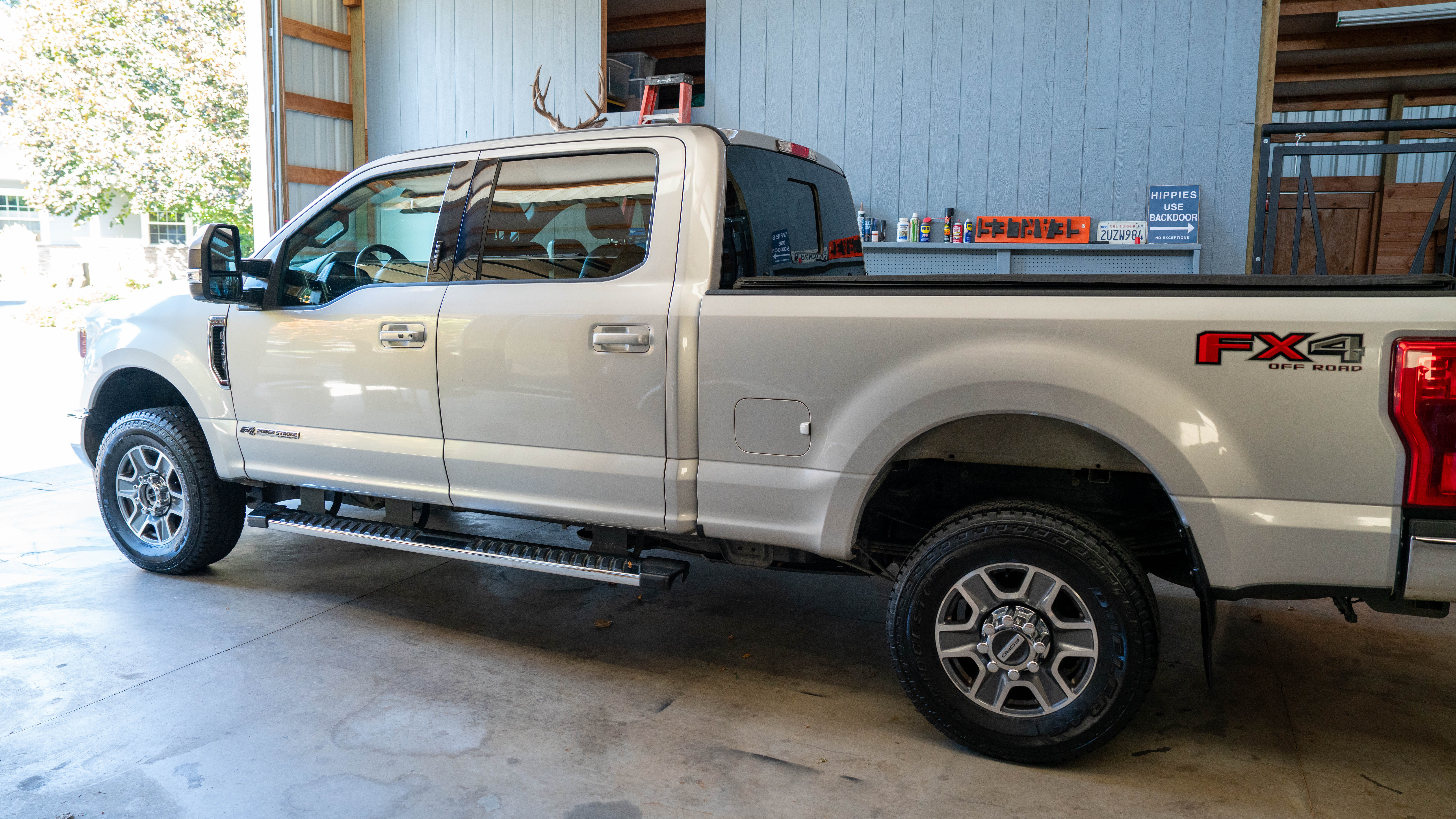 Used 2019 Ford F350 Lariat w/ Lariat Ultimate Package AWD/4WD image 11