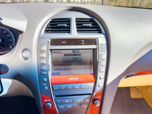 Used 2010 Lexus ES 350 image 11