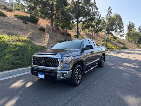 Used 2018 Toyota Tundra SR5 w/ TRD Off Road Package AWD/4WD image 1