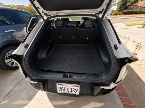 Used 2022 Kia EV6 Wind w/ Wind Technology Package AWD/4WD image 9
