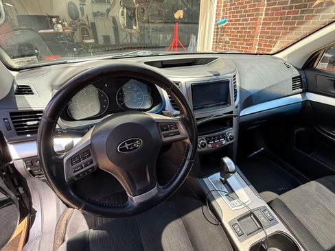 Used 2014 Subaru Legacy 2.5i Premium AWD/4WD image 15