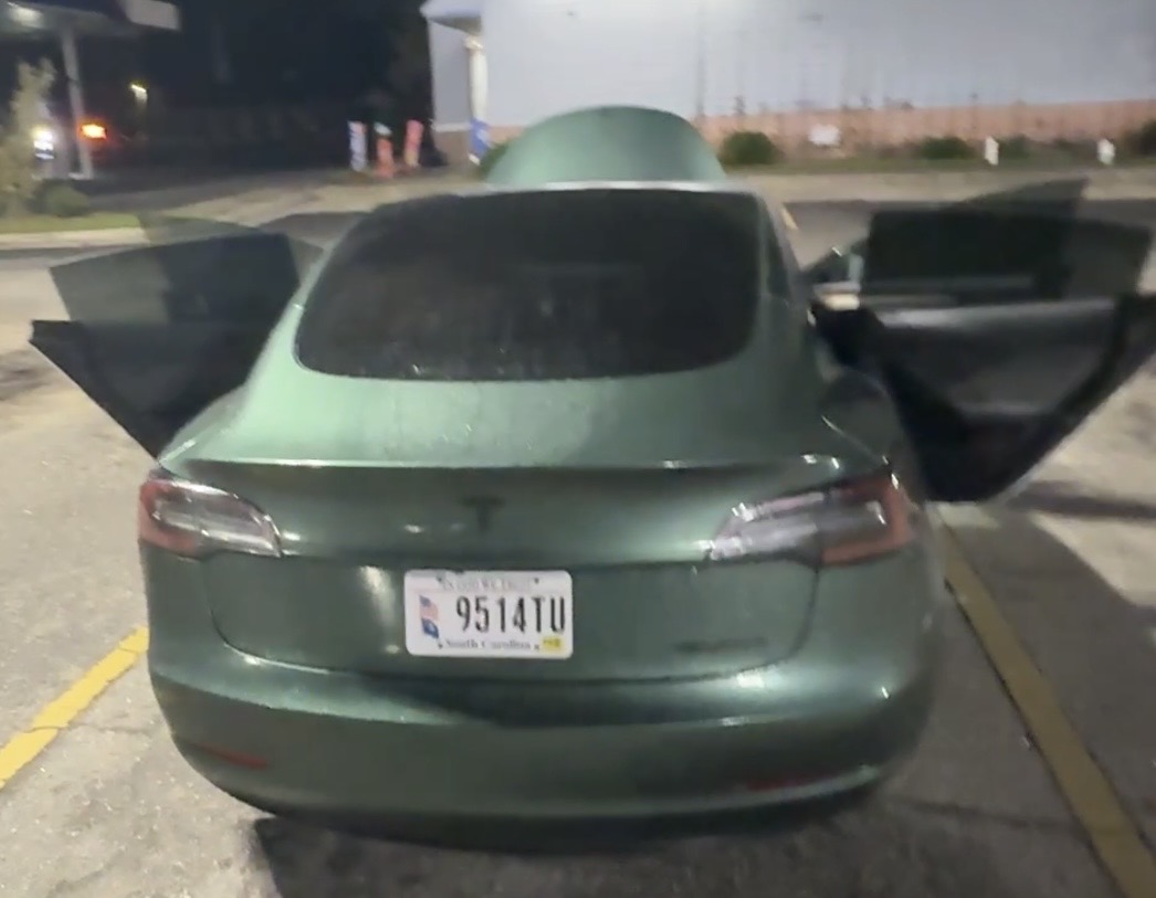 Used 2022 Tesla Model 3 Long Range AWD/4WD image 6