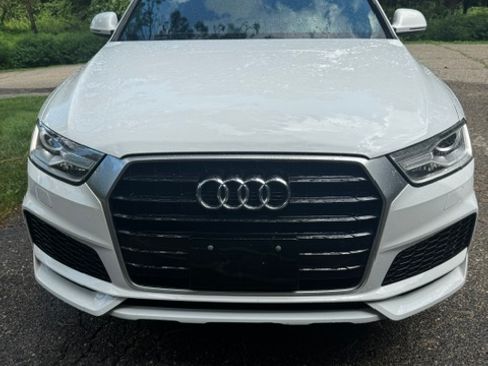 Used 2018 Audi Q3 2.0T Premium FWD image 2