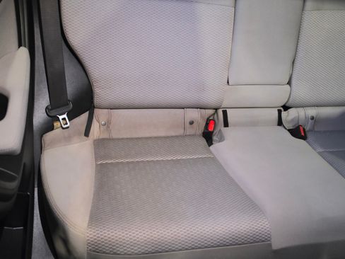 Used 2015 Subaru Forester 2.5i Premium w/ All-Weather Package image 14