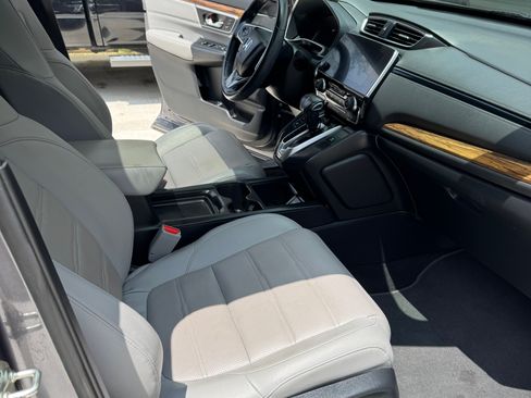 Used 2017 Honda CR-V Touring image 15