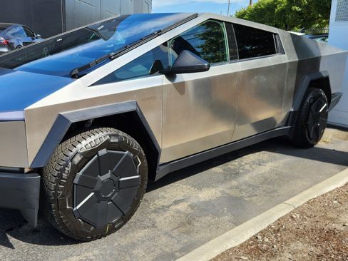 Used 2024 Tesla Cybertruck Cyberbeast image 14