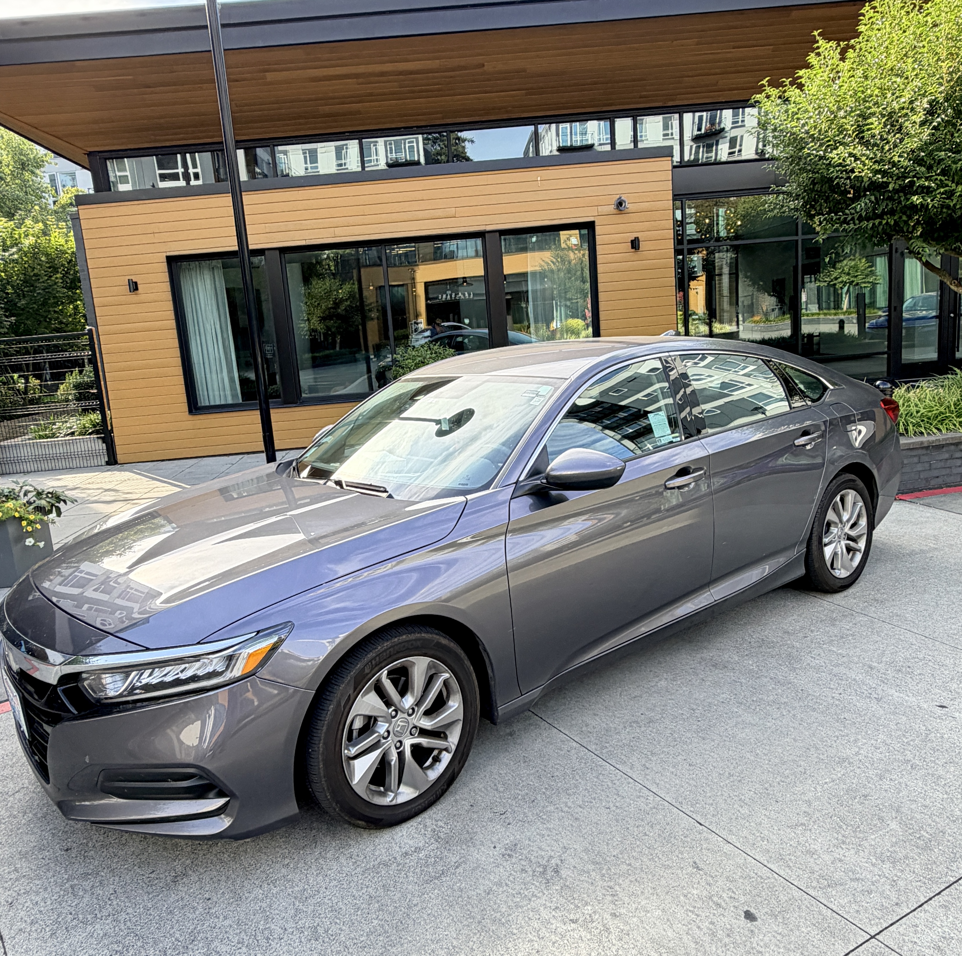 Used 2018 Honda Accord LX image 13