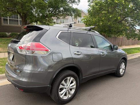 Used 2014 Nissan Rogue SV w/ SV Premium Package AWD/4WD image 5