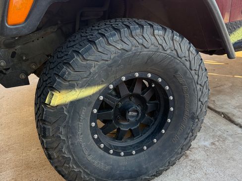 Used 2002 Jeep Wrangler Sahara image 5